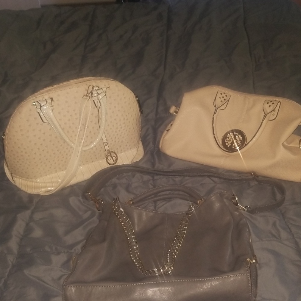 3 purses